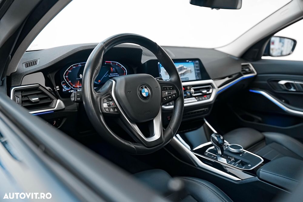 BMW Seria 3 320d Aut. Advantage - 7