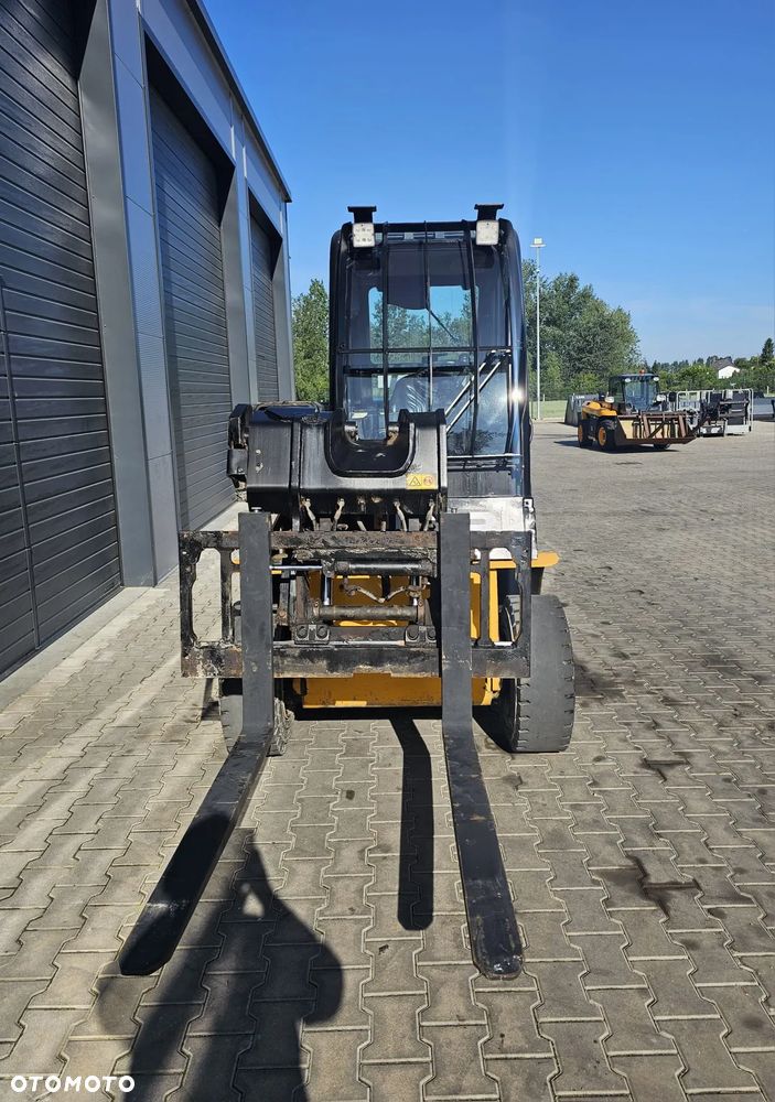 JCB 35D 4x4 Teletruk - 8