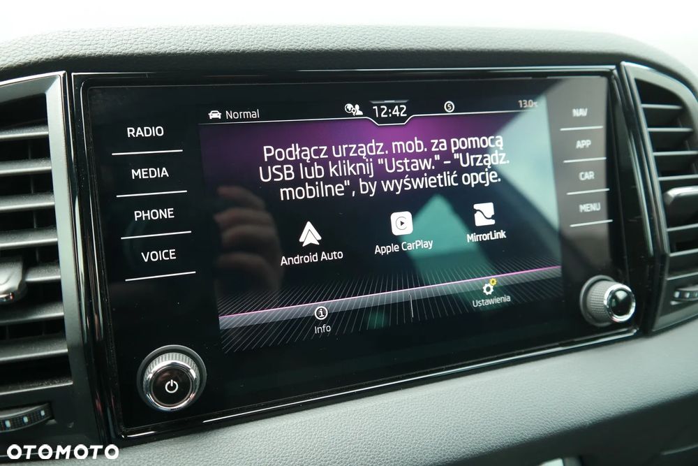 Skoda Karoq 1.5 TSI ACT 4x2 Sportline DSG - 27