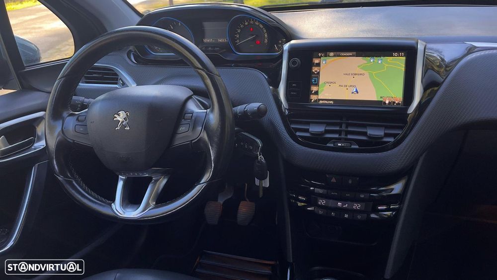 Peugeot 2008 1.4 HDi Allure - 20