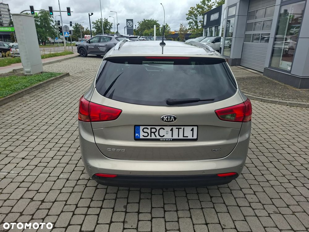 Kia Ceed 1.6 CRDi M - 5