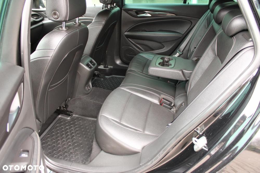 Opel Insignia - 9