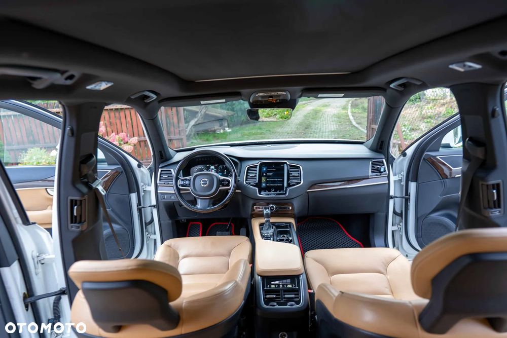 Volvo XC 90 - 10