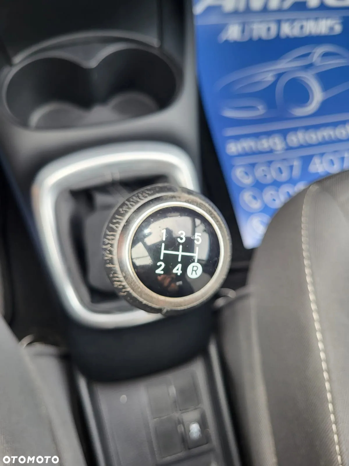 Toyota Yaris 1.0 VVT-i - 27