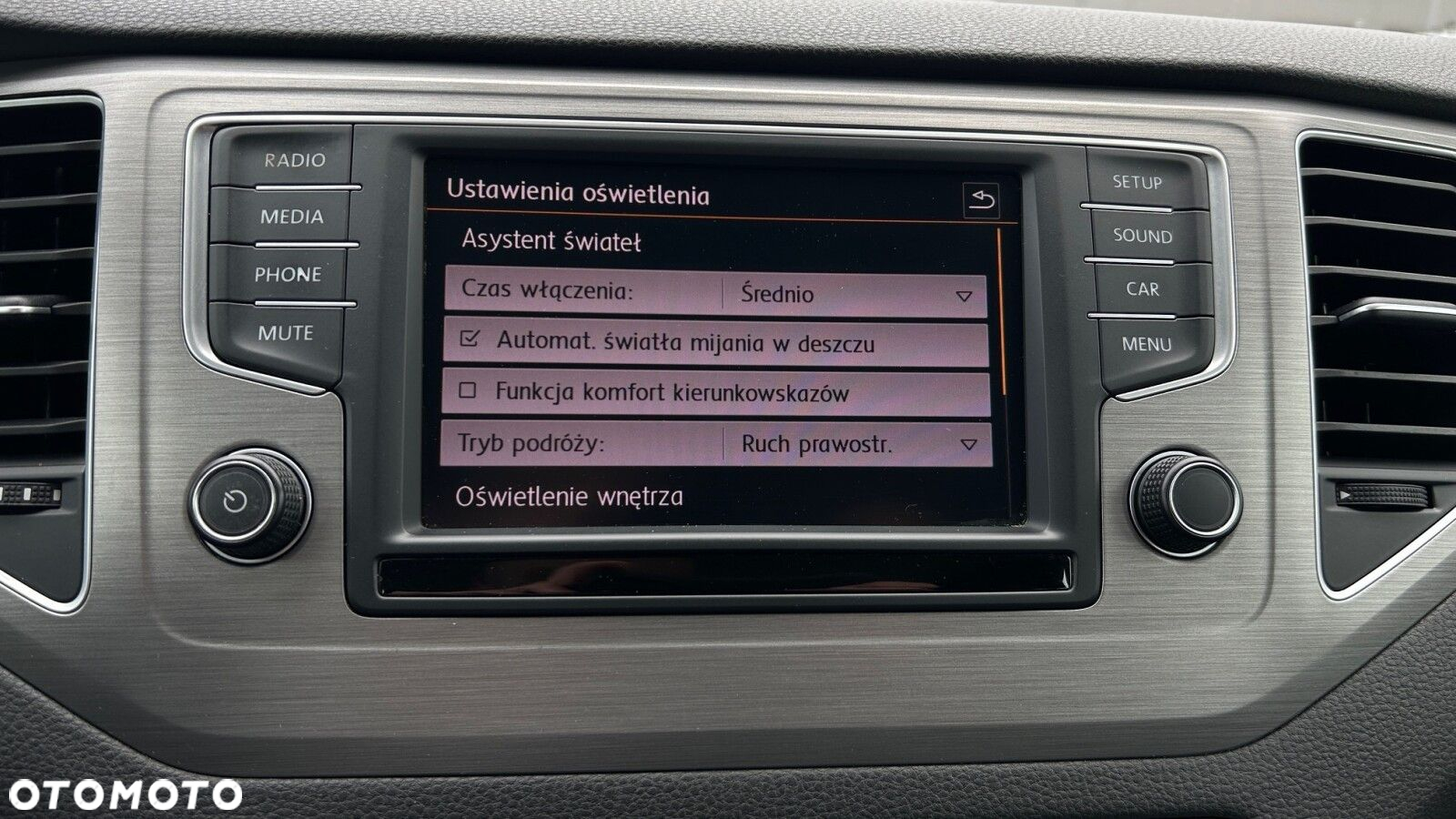 Volkswagen Golf Sportsvan VII SV 1.4 TSI BMT Comfortline - 23