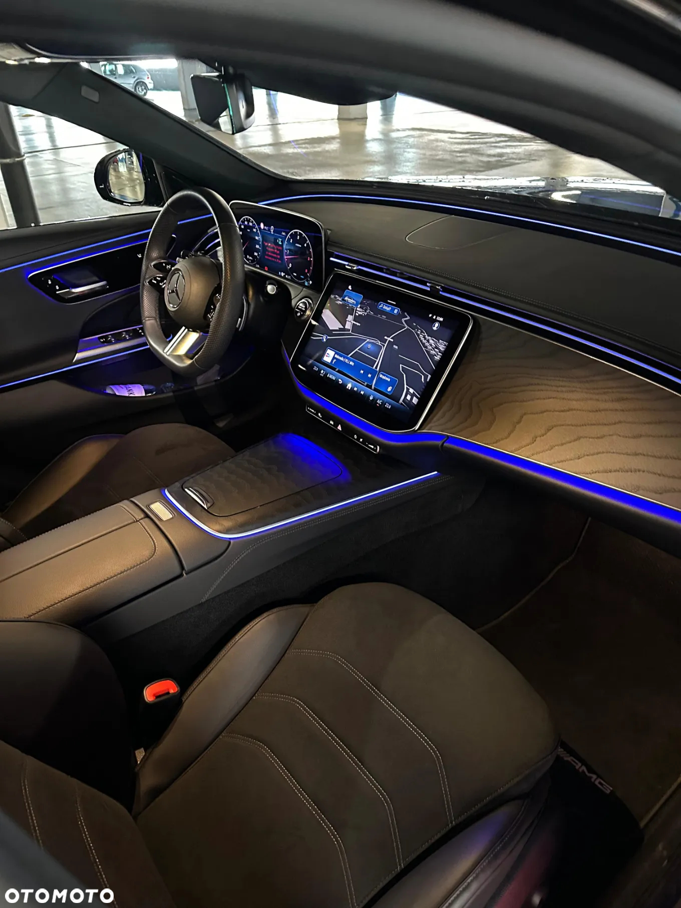 Mercedes-Benz Klasa E 220 d T 9G-TRONIC Edition AMG Line - 36