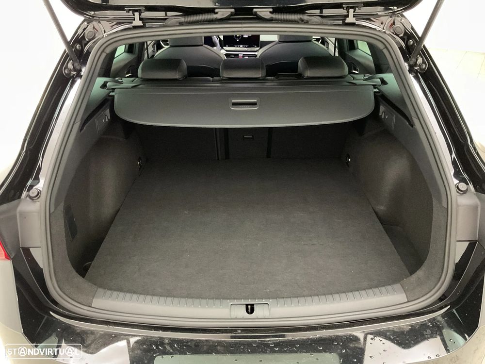 SEAT Leon ST 1.5 TSI e-Hybrid FR DSG - 17