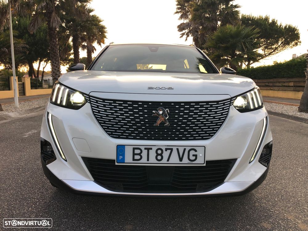 Peugeot e-2008 50 kWh GT - 57