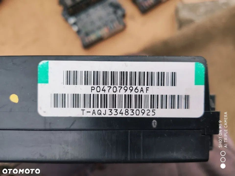 skrzynka elektryczna bezpiecznikÓw przekaźników chrysler voyager ii - 8