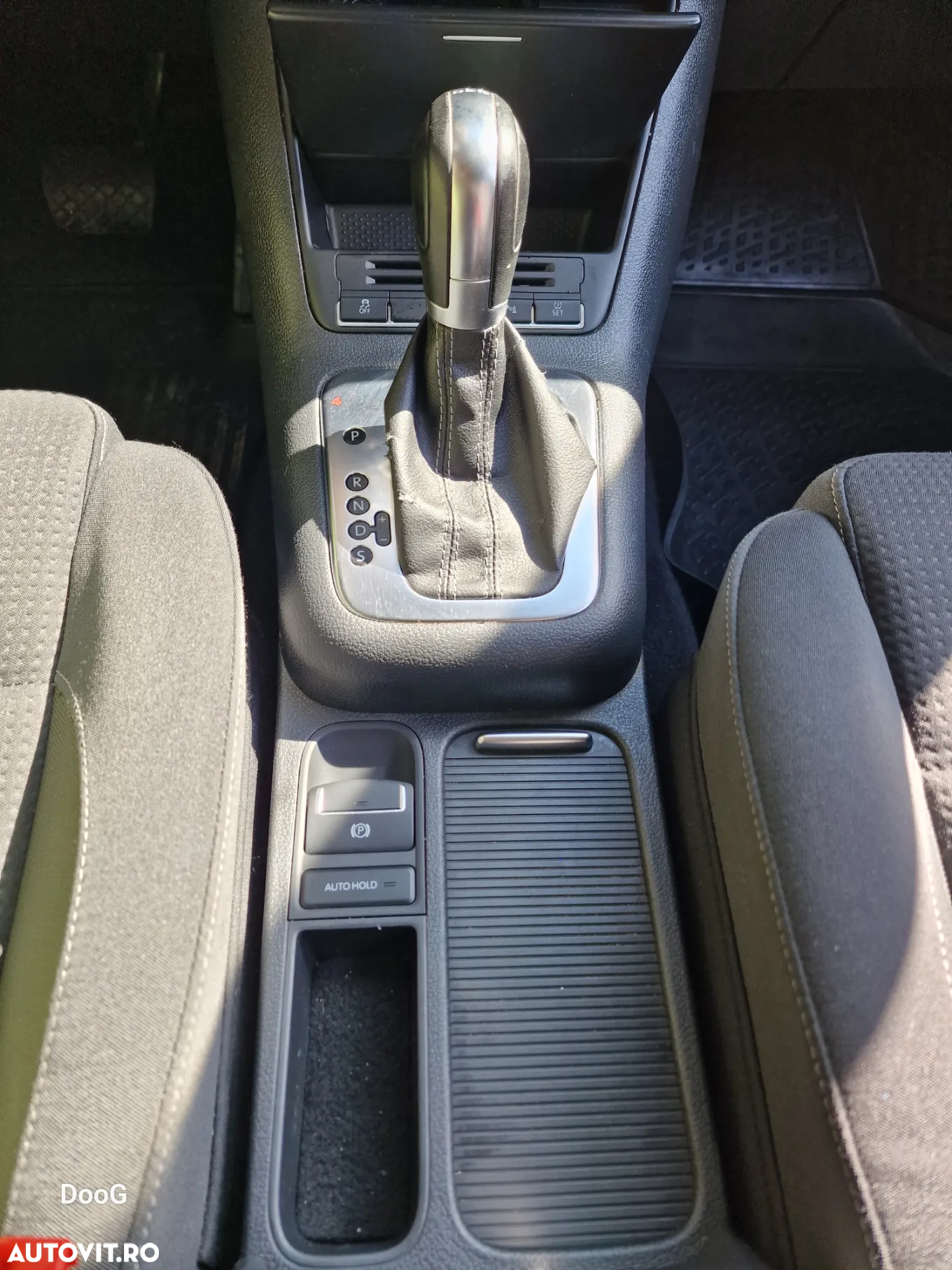 Volkswagen Tiguan - 10