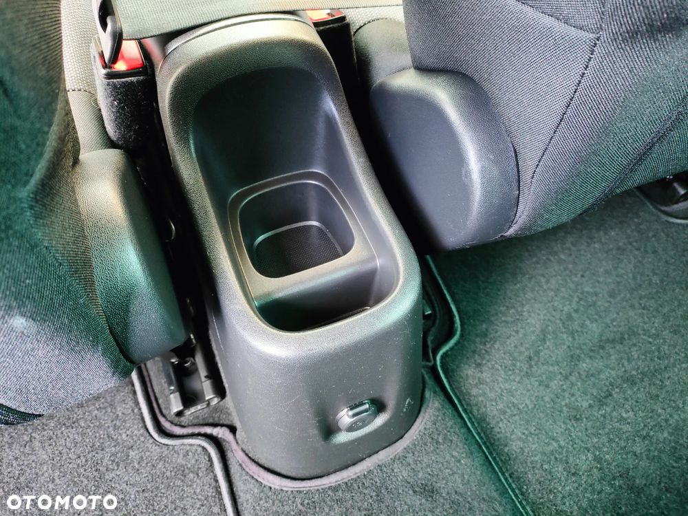 Citroën C3 Aircross BlueHDI 100 Stop & Start Shine - 34