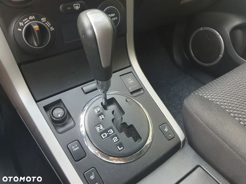 Suzuki Grand Vitara 2.0 20th Anniversary - 11
