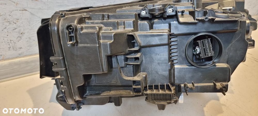 Lampa LASER przód prawa BMW 7 G11 G12 LCI LIFT - 9