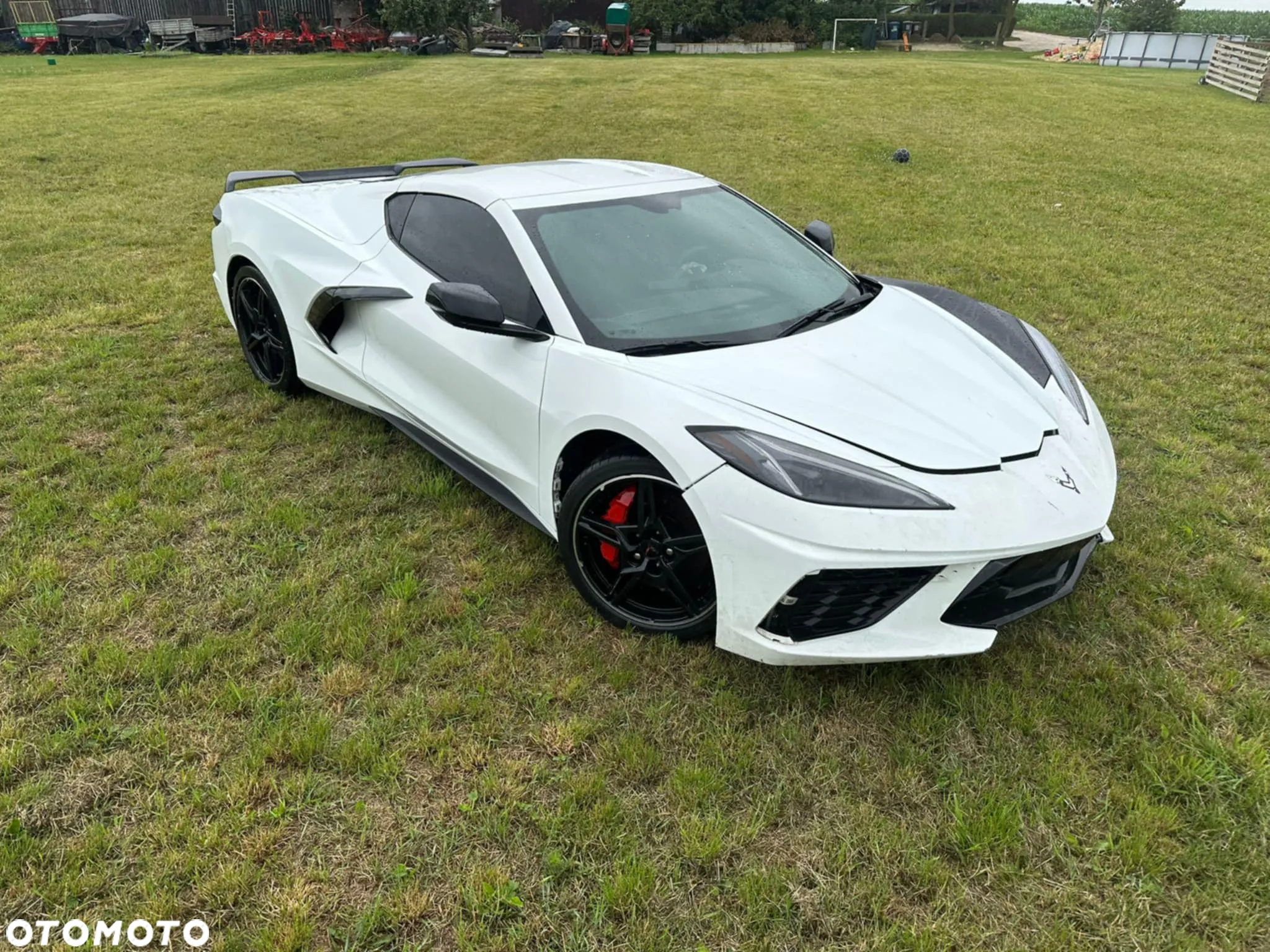 Chevrolet Corvette - 21