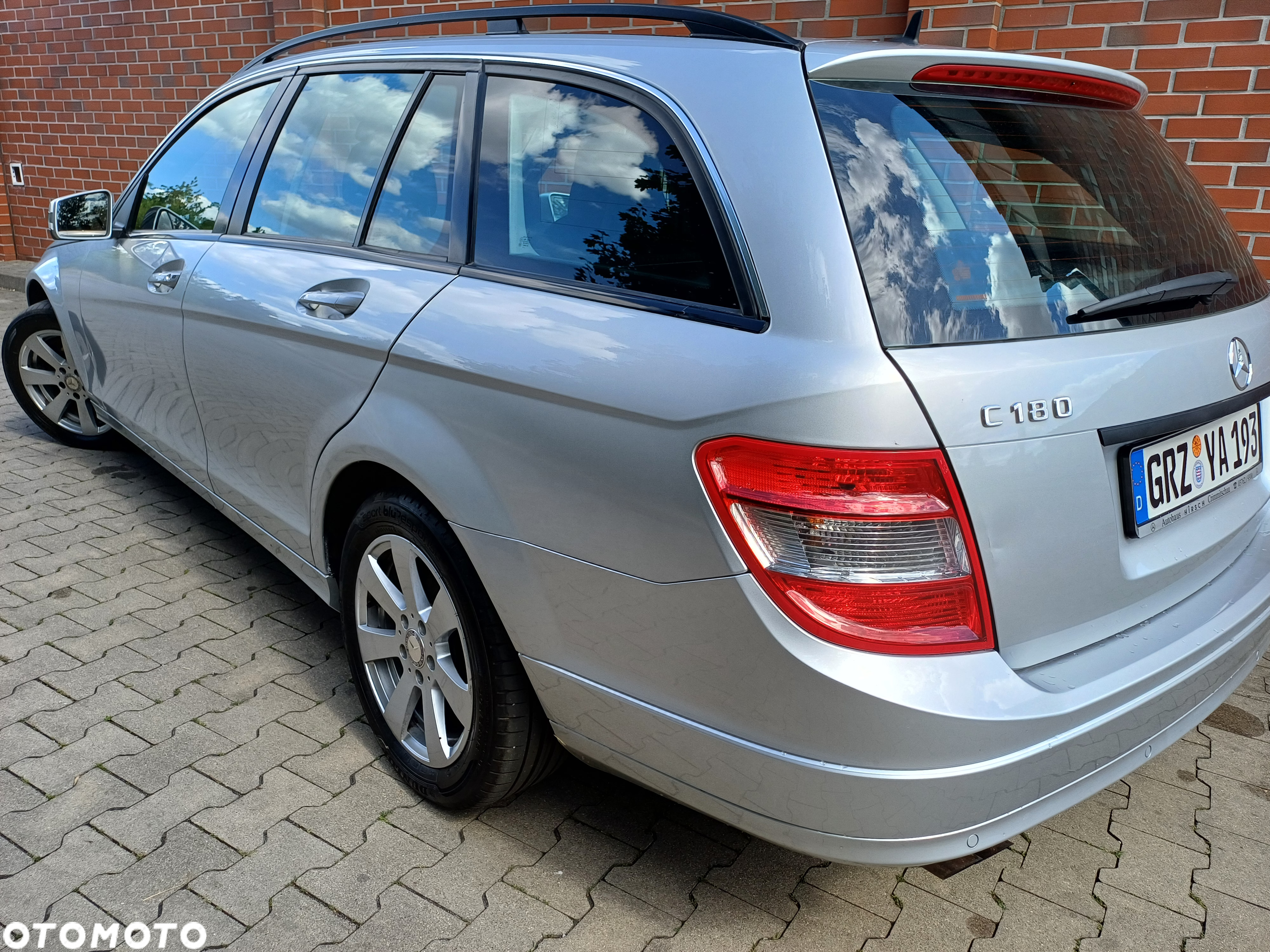 Mercedes-Benz Klasa C 180 T Kompressor Automatik - 7