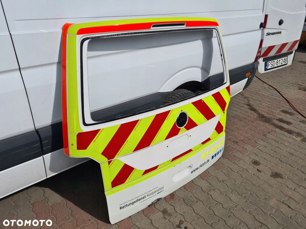 VW T6 klapa bagażnika biała LB9A - 2
