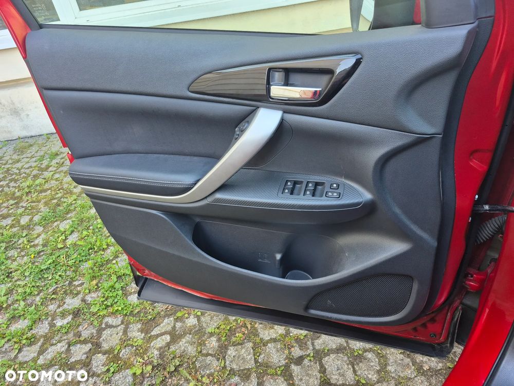 Mitsubishi Eclipse Cross 2.4 PHEV Instyle Plus - 11