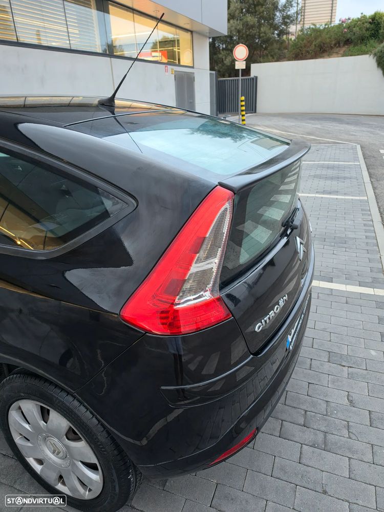 Citroën C4 1.6 HDi VTR - 9