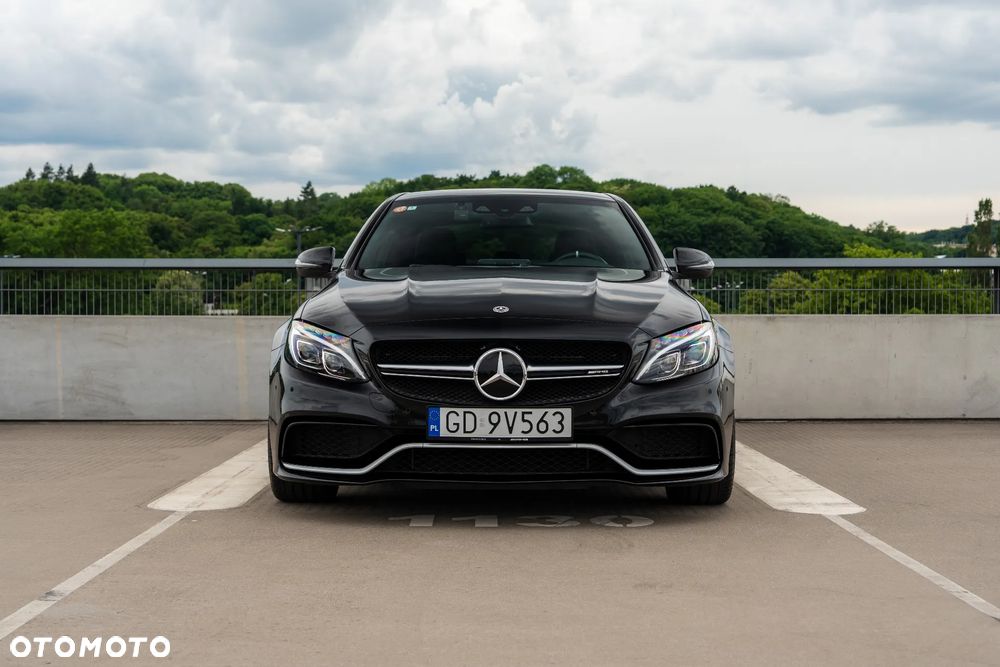 Mercedes-Benz Klasa C AMG 63 S - 2