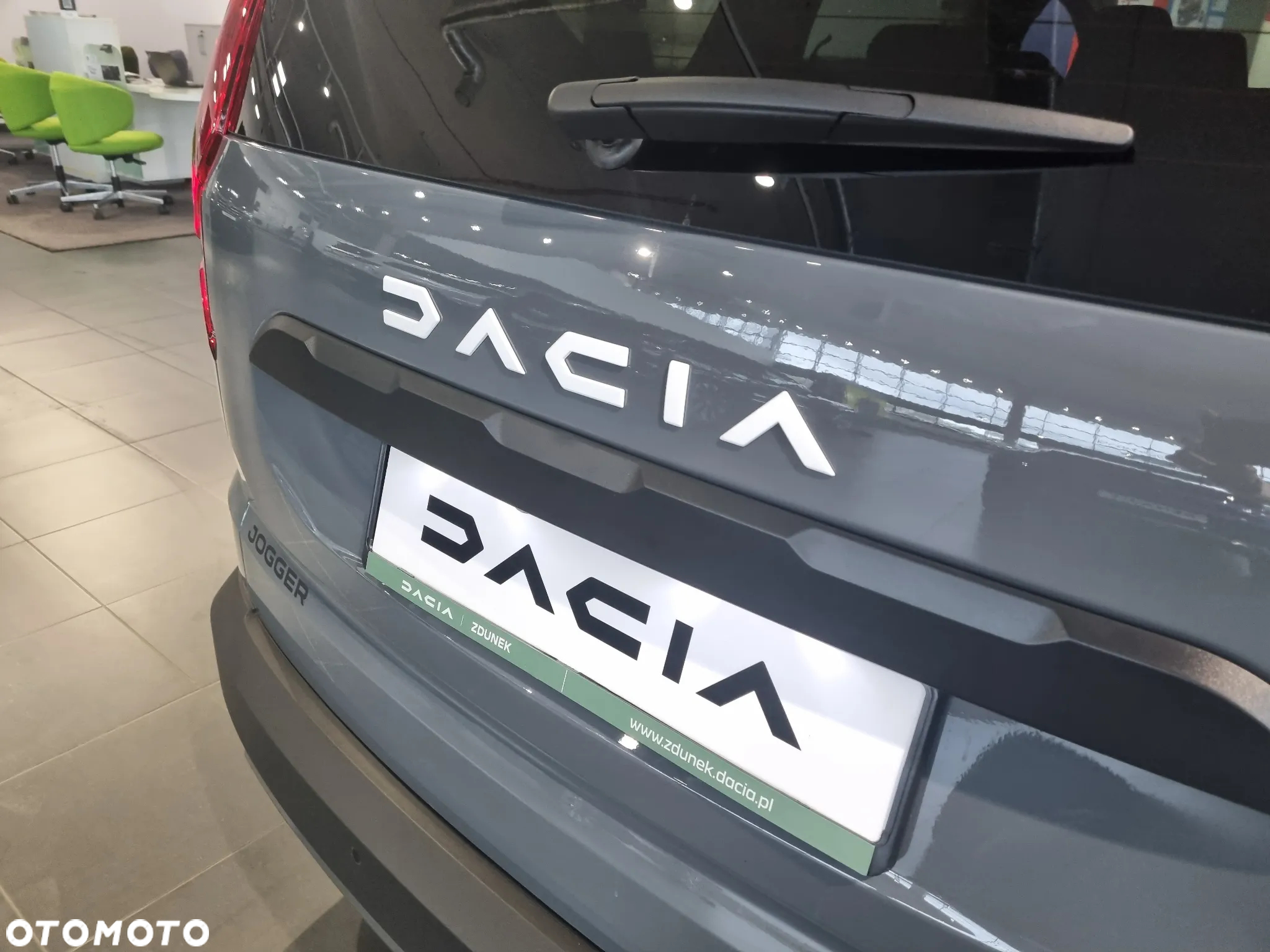 Dacia Jogger 1.0 TCe Expression 7os - 11