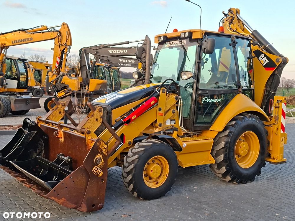 Caterpillar CAT 432E Premier - 13