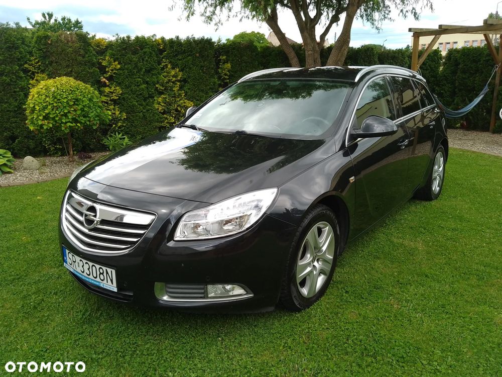 Opel Insignia - 1