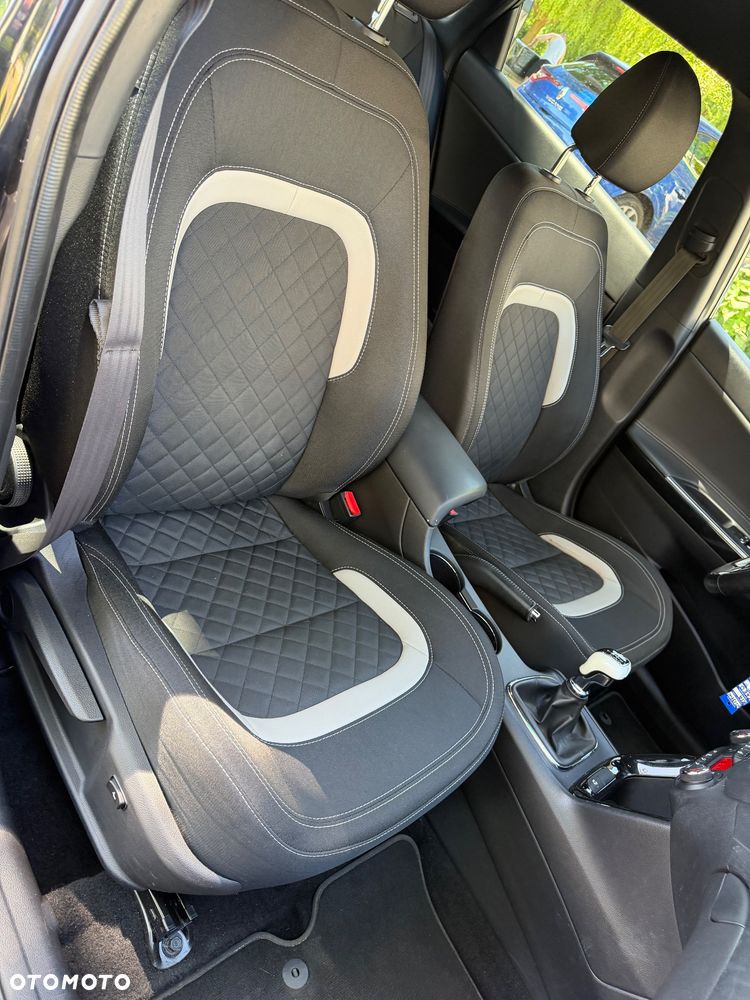 Kia Ceed 1.6 CRDi GT Line - 25