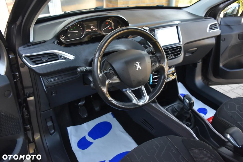 Peugeot 2008 1.6 BlueHDi Crossway - 9