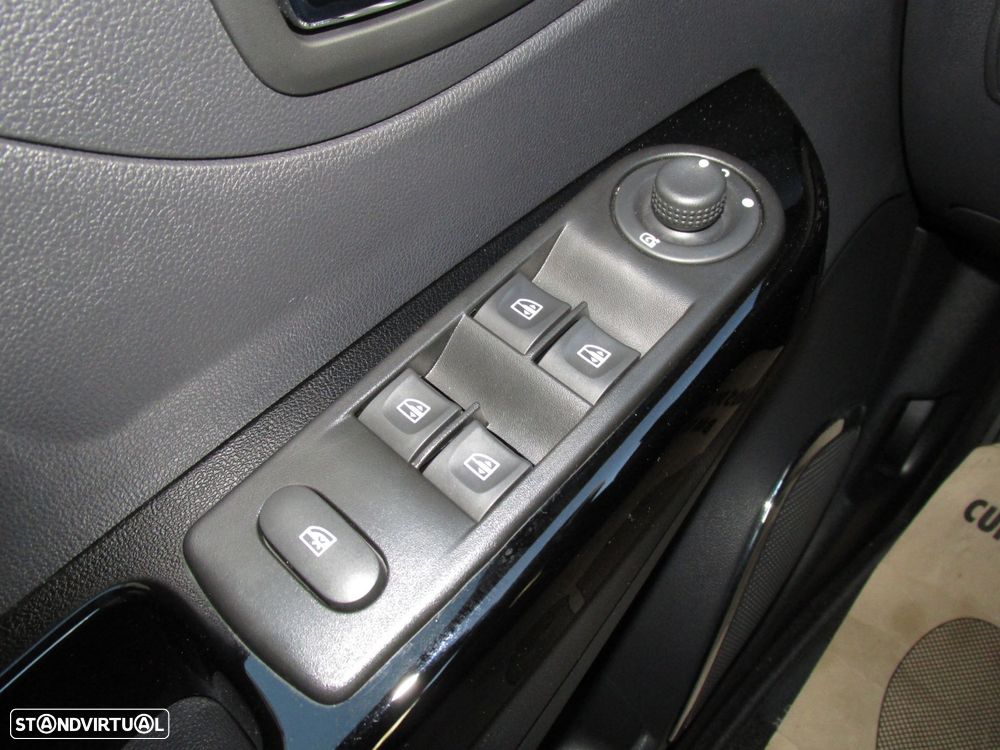 Renault Captur 1.5 dCi Exclusive C/Pneu - 39