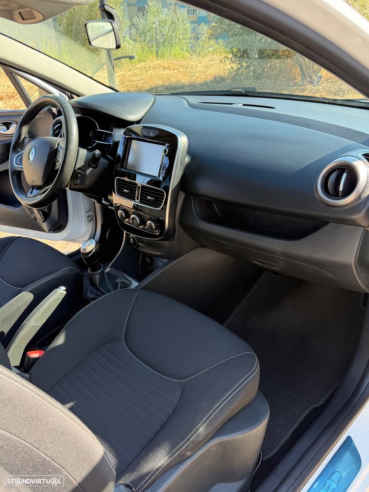 Renault Clio Sport Tourer 0.9 TCe Limited Edition - 11