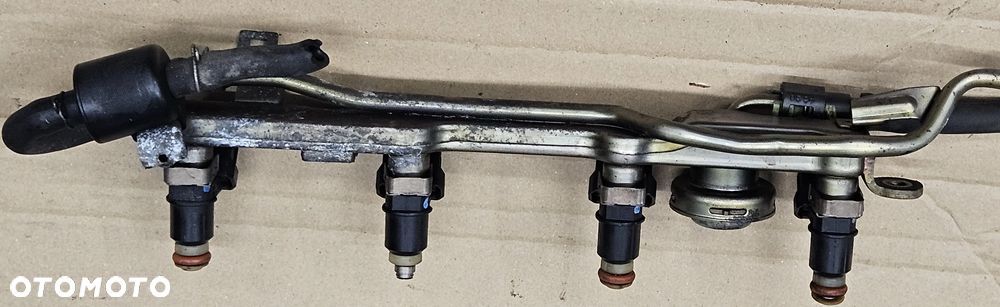 Honda Civic 01-05 VII 1.4 1.6 16V wtryskiwacz listwa wtryskowa