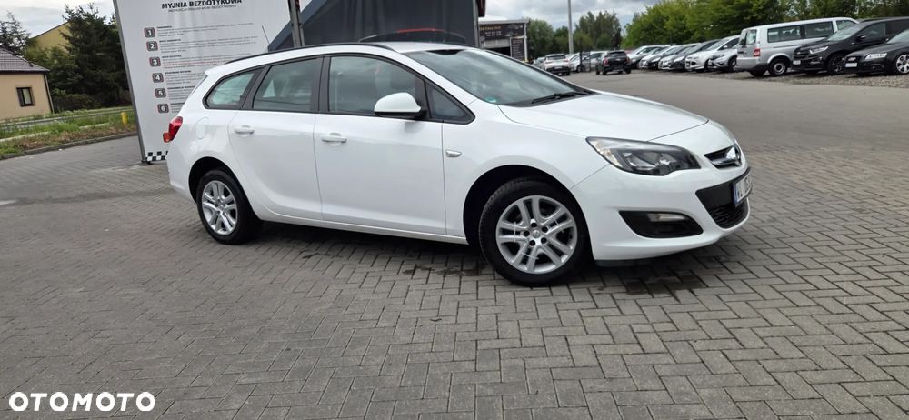 Opel Astra 1.6 Color Edition - 21