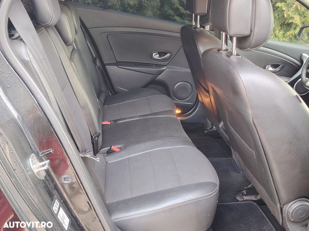 Renault Megane Grandtour ENERGY dCi 110 Start & Stopp Bose Edition - 12