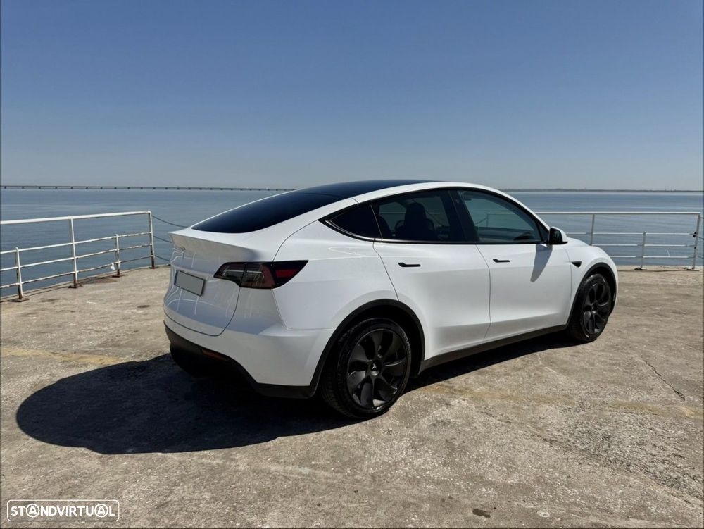 Tesla Model Y Tração Traseira - 2