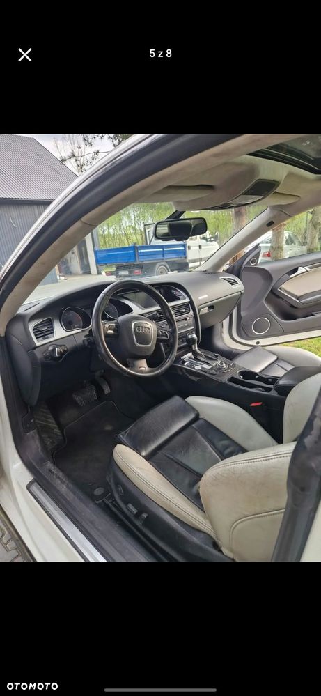 Audi S5 2010 photo 4