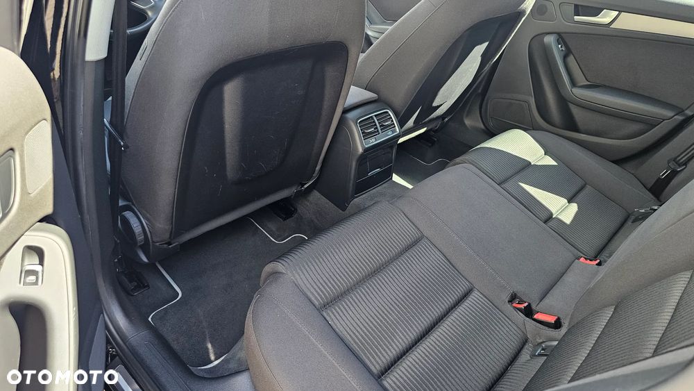 Audi A4 ver-avant-2-0-tdi-e-dpf-ambiente - 22