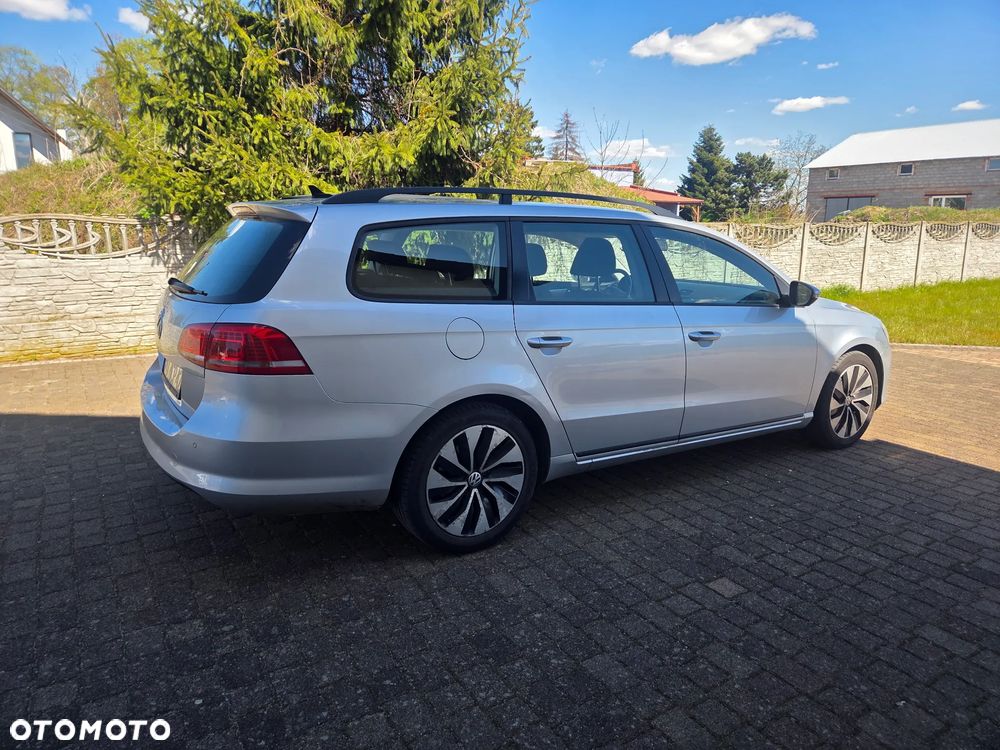 Volkswagen Passat 2.0 TDI Comfortline DSG - 3
