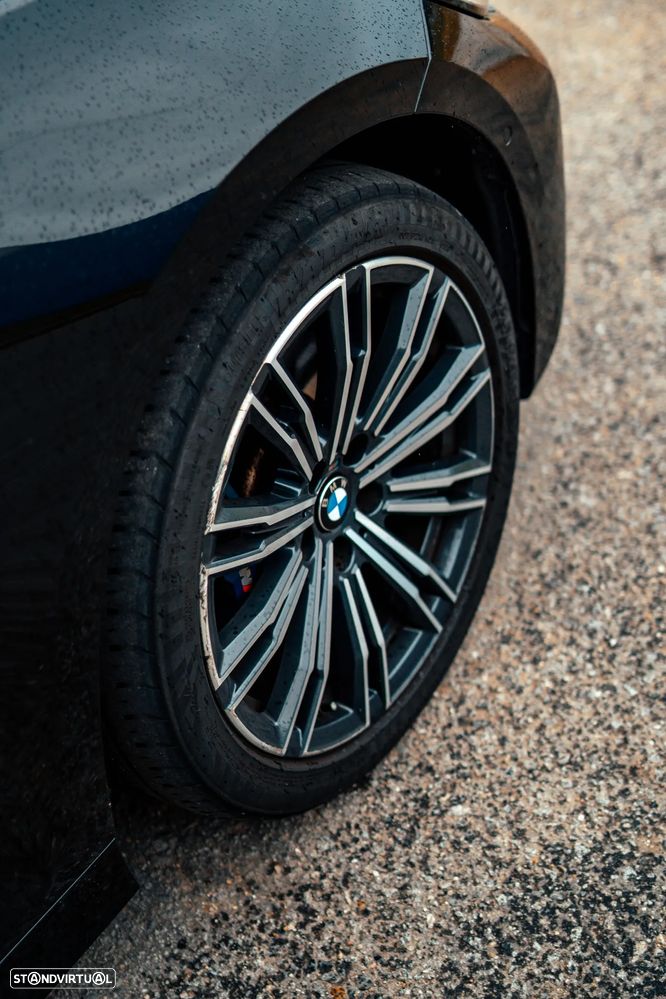 BMW 330 e Pack M Auto - 28