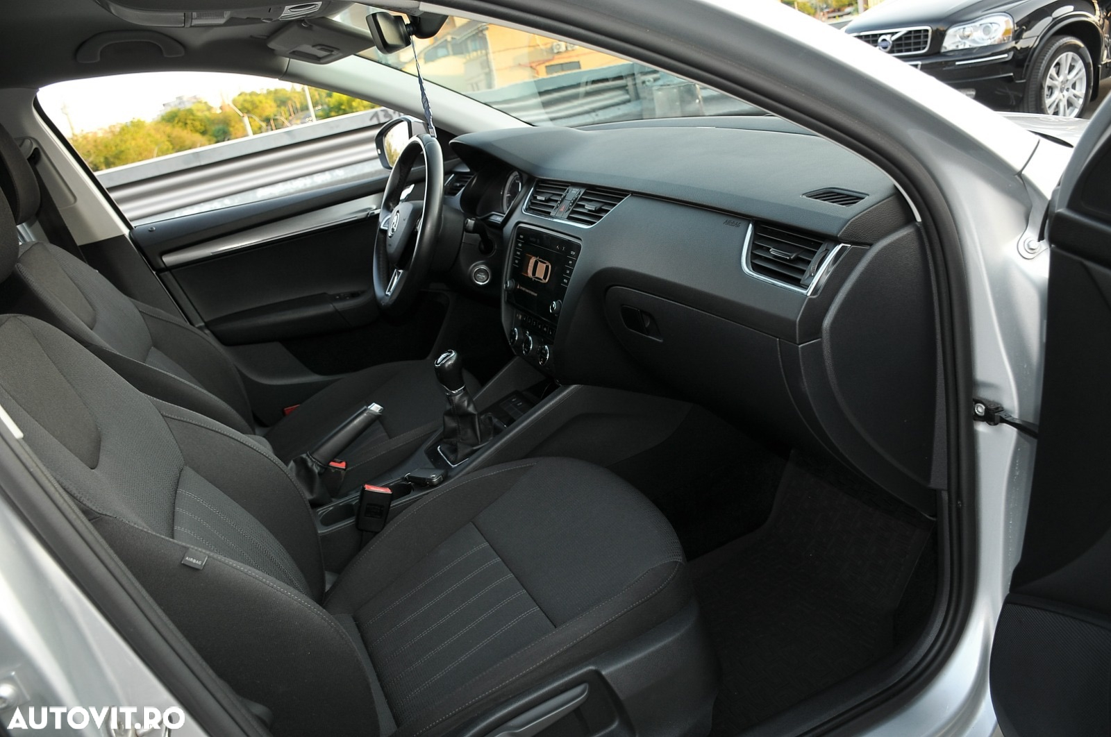 Skoda Octavia 1.6 TDI Ambition - 12