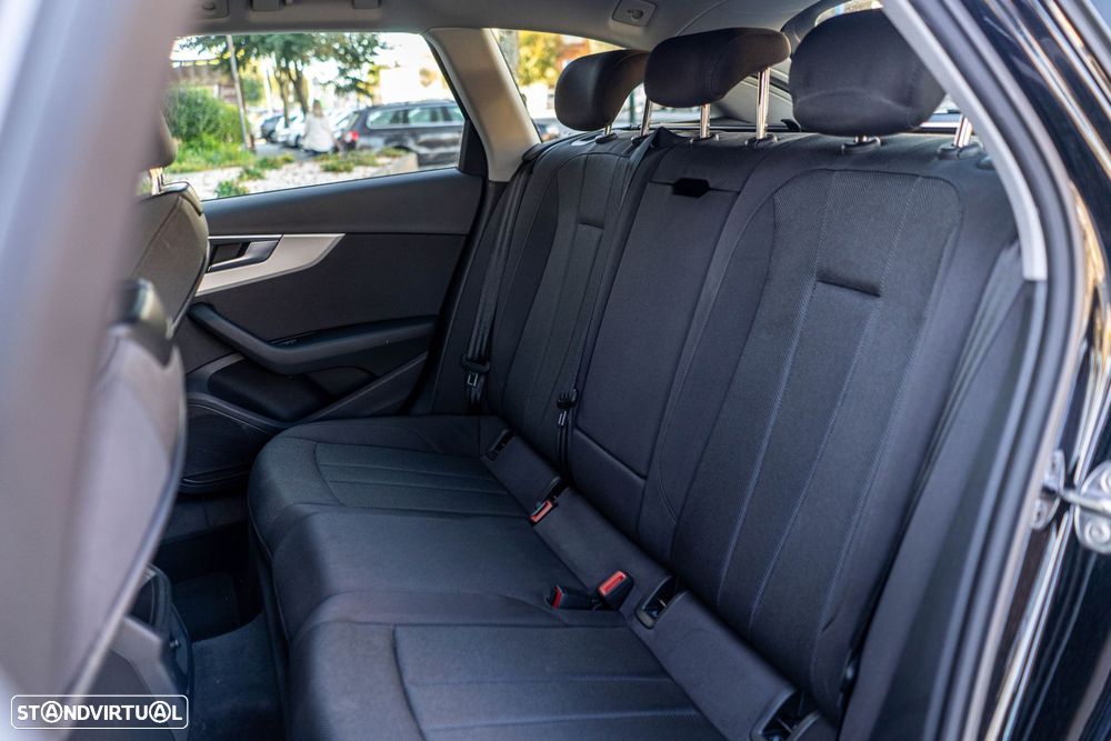 Audi A4 Avant 35 TDI Advanced S tronic - 38