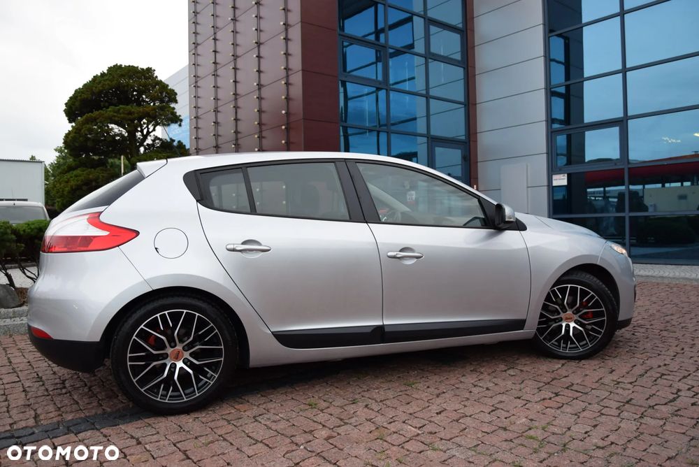 Renault Megane 1.6 16V 100 Expression - 14
