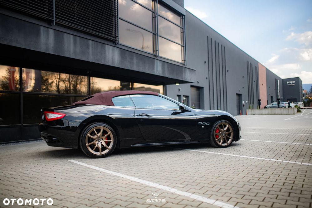 Maserati GranCabrio Sport - 2