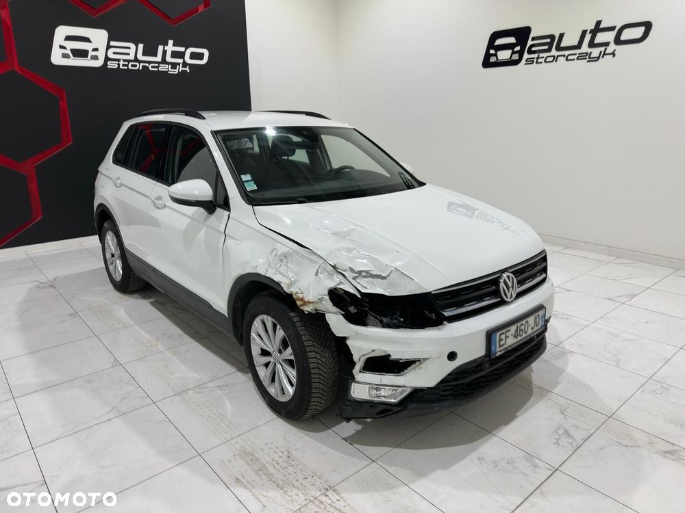 Volkswagen Tiguan - 10