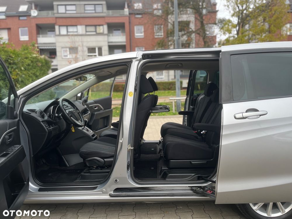 Mazda 5 - 25