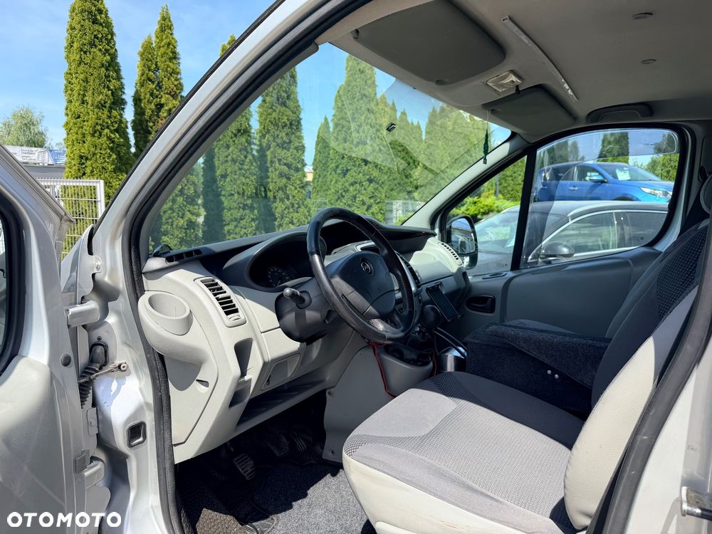 Opel Vivaro L1H1 2.7t - 23
