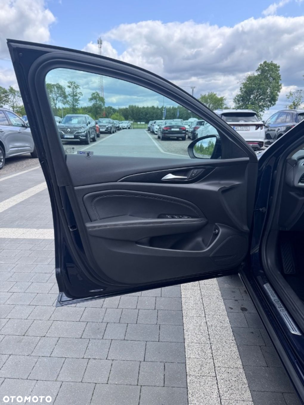 Opel Insignia - 14