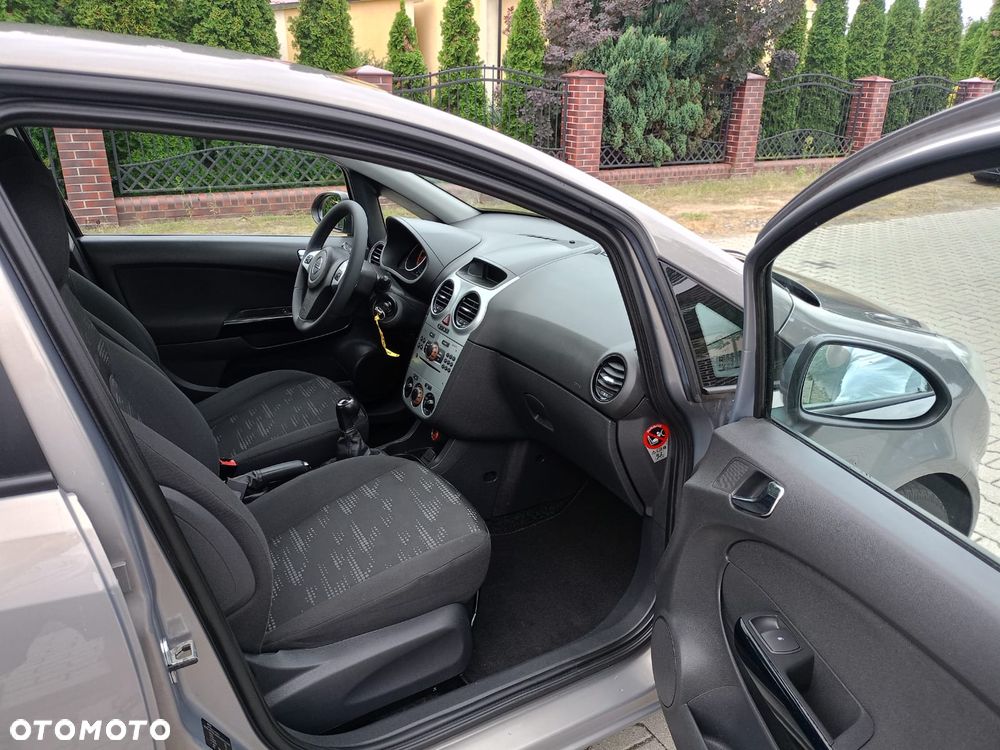 Opel Corsa - 13