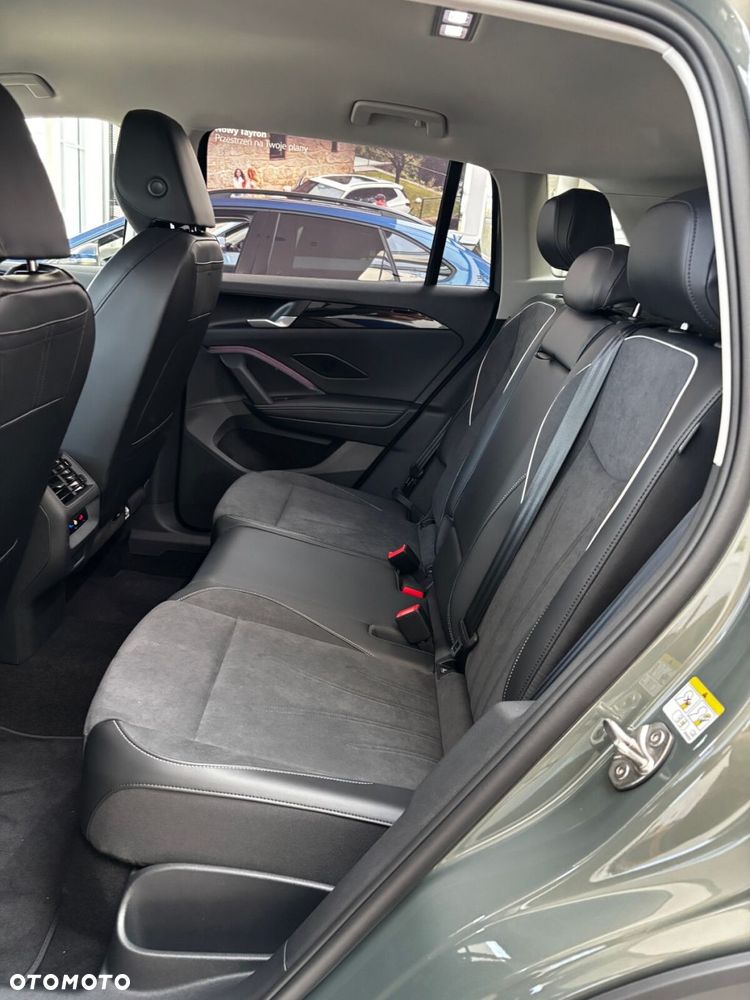 Volkswagen Tiguan - 17