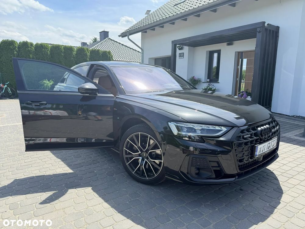 Audi A8 - 2