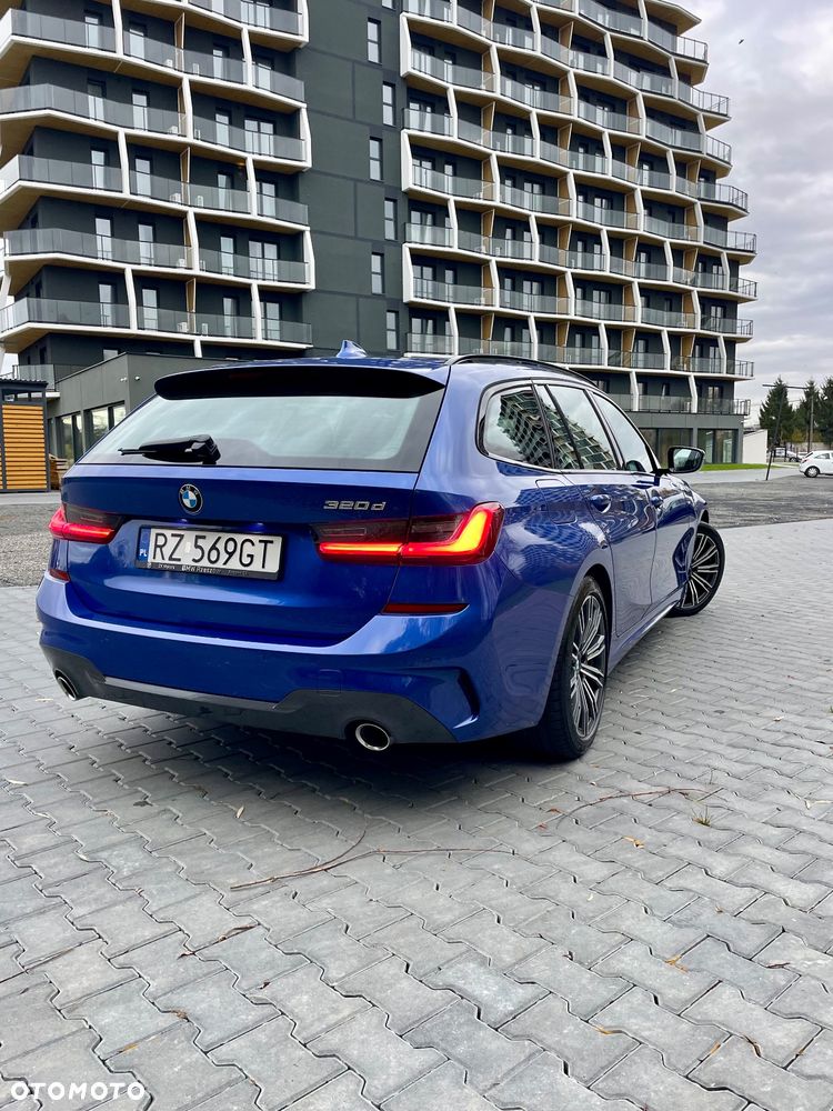 BMW Seria 3 320d M Sport - 5